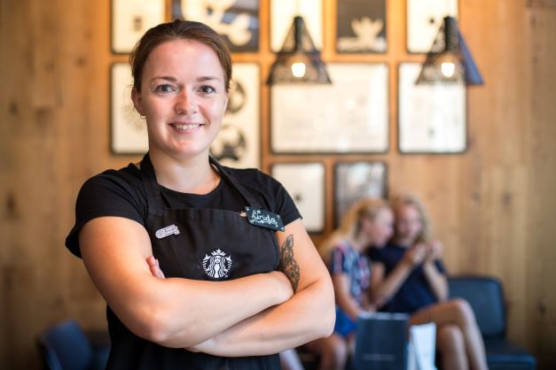 Barista bij Starbucks Albron